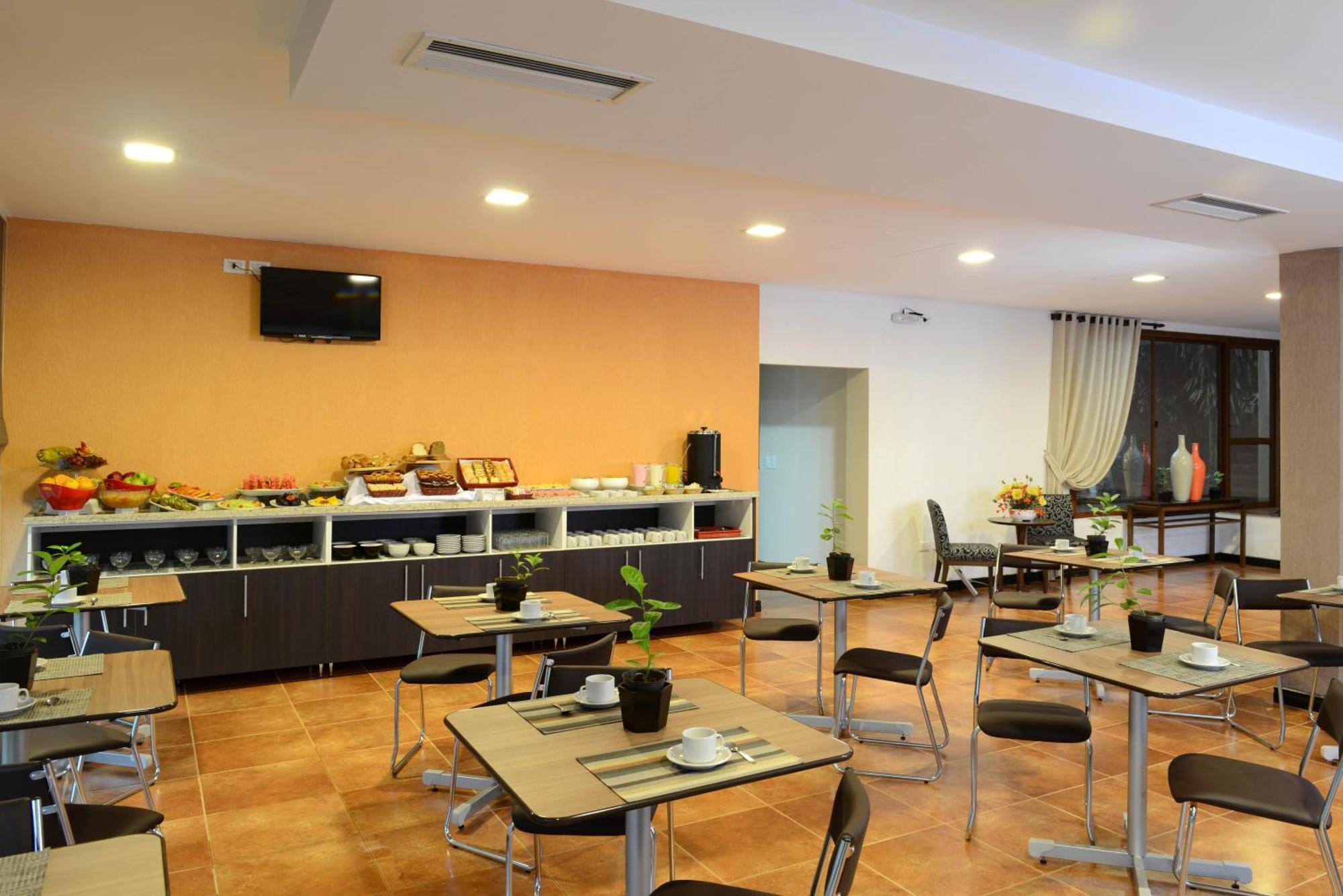 Arami Hotel & Lodge Puerto Iguazu Ngoại thất bức ảnh